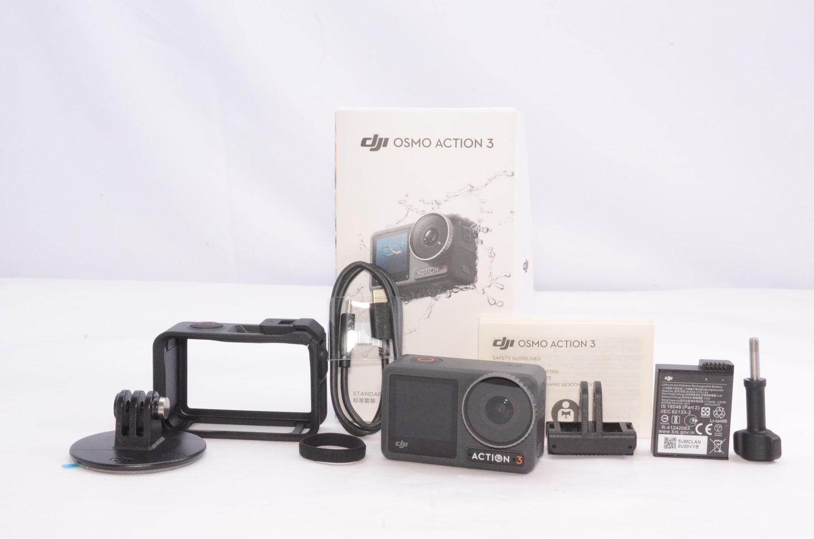 元 き DJI ディージェーアイ Osmo Action 3 スタンダードコンボ