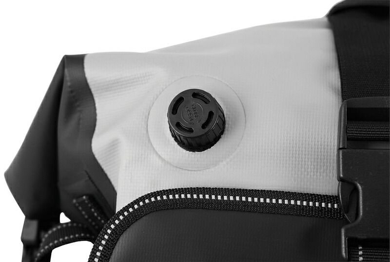 HARRICANE バックパック|テイルパック