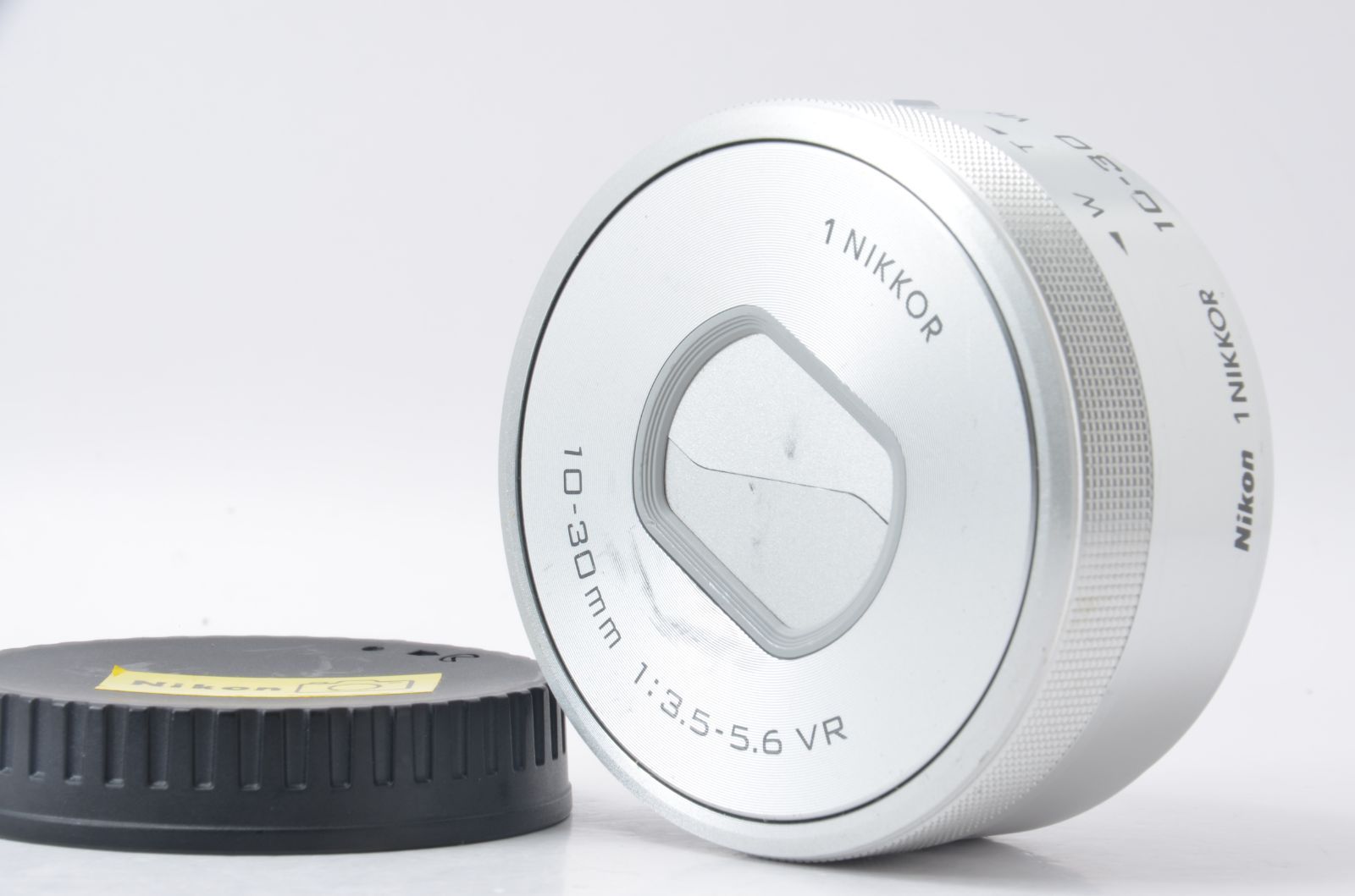 Nikon ぶら下がる 1 NIKKOR VR PD-ZOOM 10-30mm 中古動作品 Nikon ぶら下がる 1 NIKKOR VR PD-ZOOM 10-30mm 中古動作品