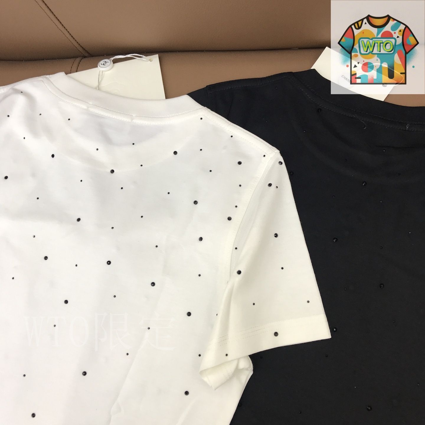 【一枚で主役級♡】CHANEL スパンコールマリンＴシャツ 今日特価】Chanel 前後全スパンコール ダブル C 丸首ショート