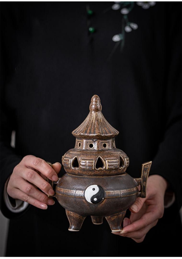 磁器香炉 太極香炉 茶道具　香道具 現代工芸品 美術品 置物 磁器香炉 太極香炉 茶道具 香道具 現代工芸品 美術品 置物