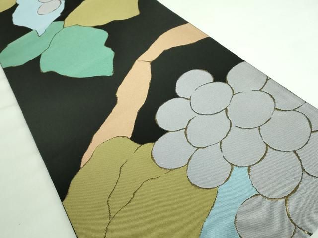 平和屋着物■極上　世界的人形師　辻村寿三郎　ジュサブロー　六通柄袋帯　葡萄蔦の葉文　黒地　金糸　逸品　DZAA6760kh5 平和屋着物□極上 世界的人形師 辻村寿三郎 ジュサブロー 六通柄袋帯