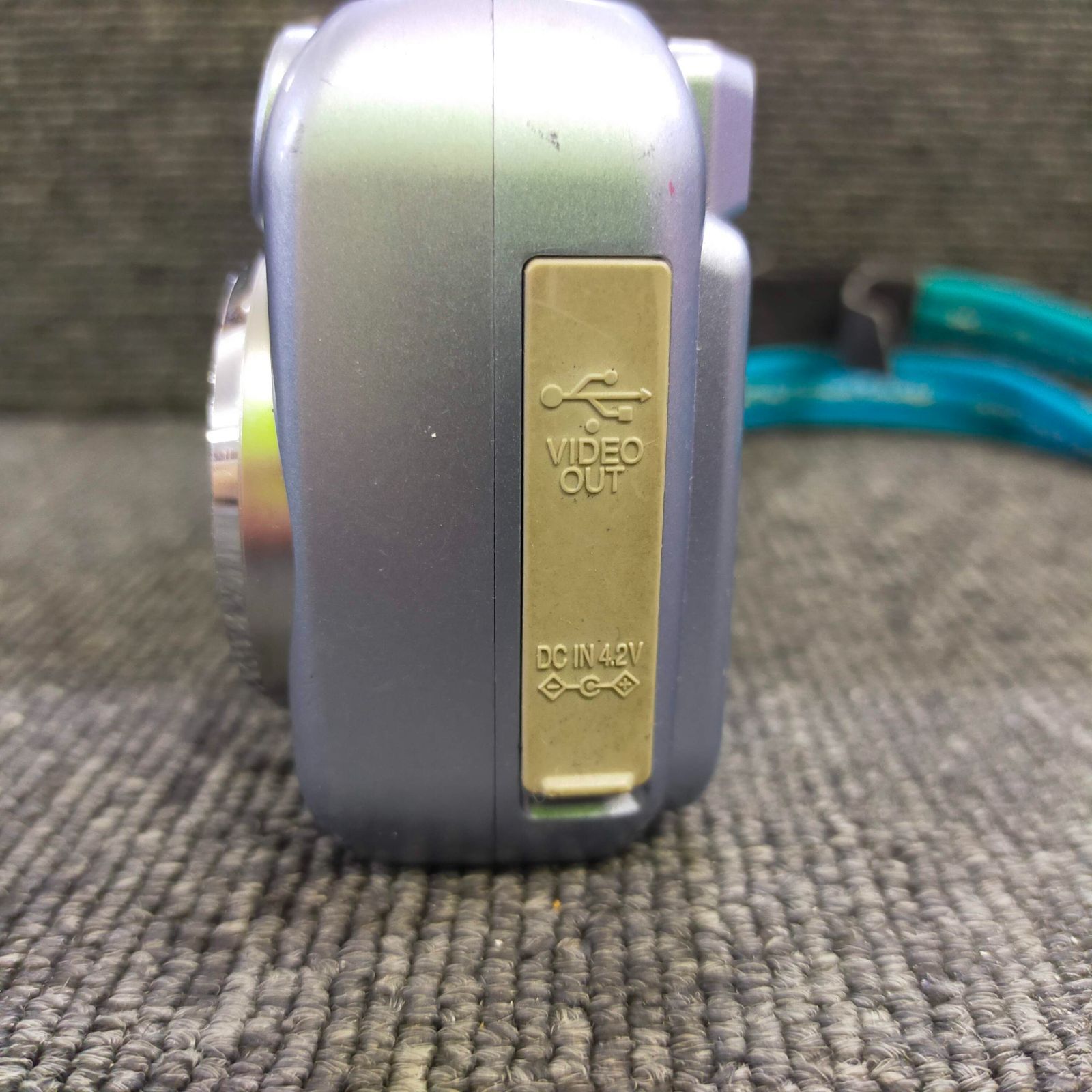 Nikon COOLPIX2100 ジャンク品 ジャンク Nikon COOLPIX 2100 コンパクトデジタルカメラ - メルカリ
