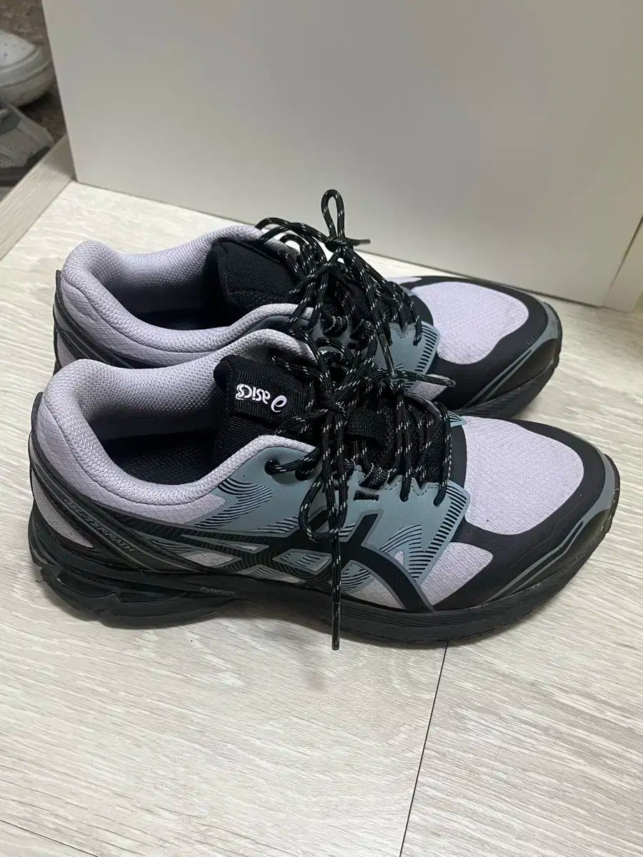 Asics アシックス ゲルテレイン 235