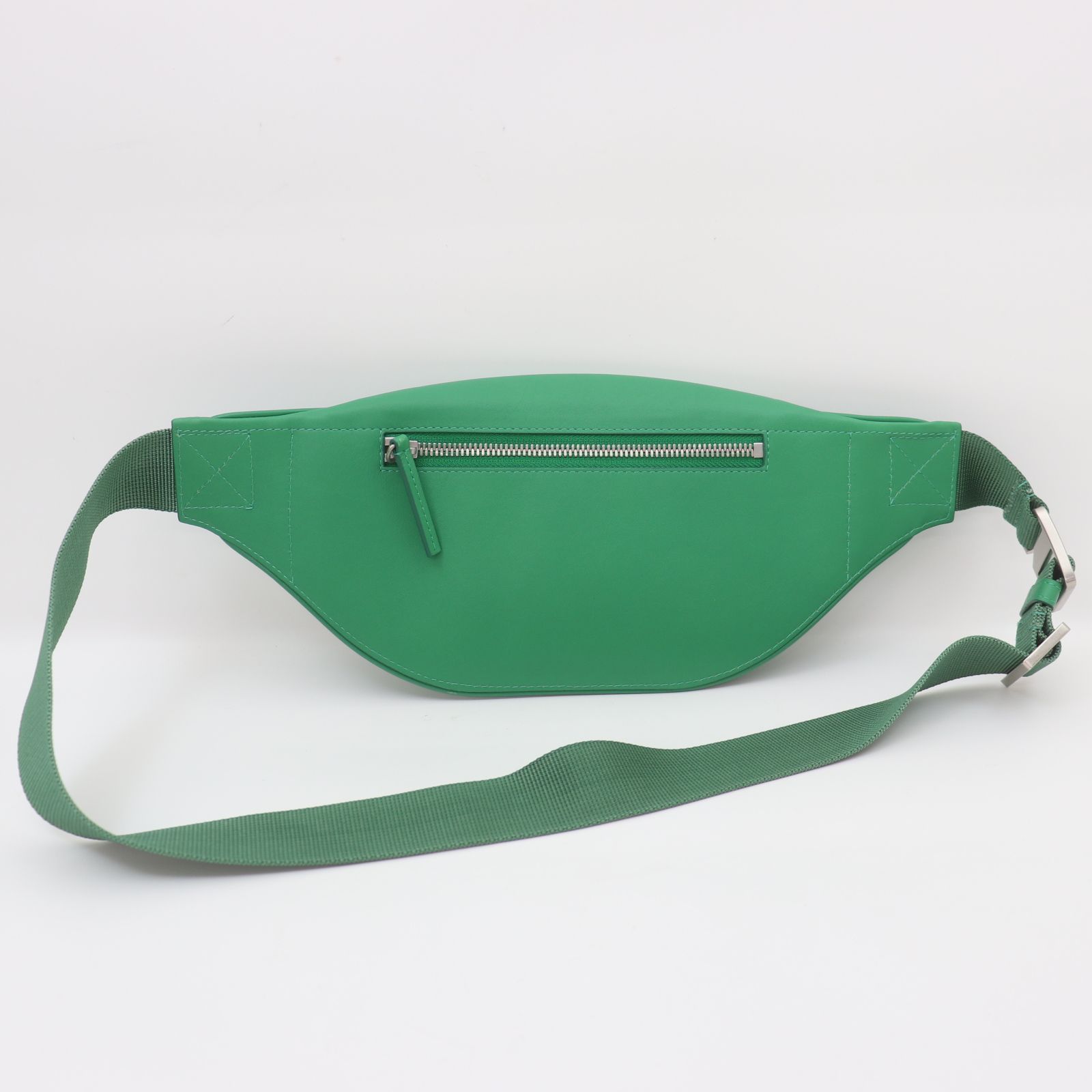 ITPRUUSNGHJY 新品 未使用 JACQUEMUS ジャックムス ウエストバッグ 