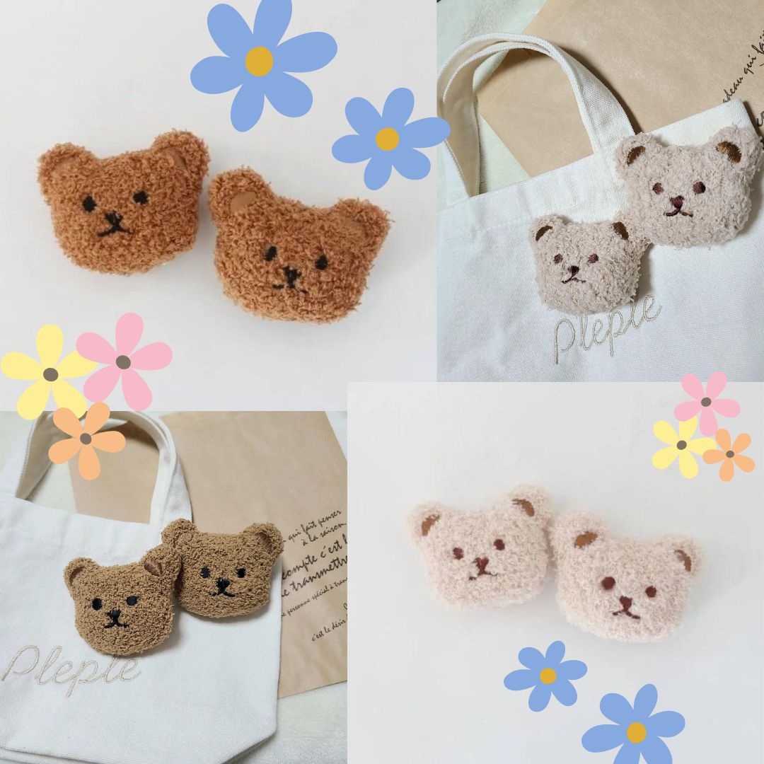 くまぬいぐるみブローチ くまのぬいぐるみ ブローチ 同色2点 - メルカリ