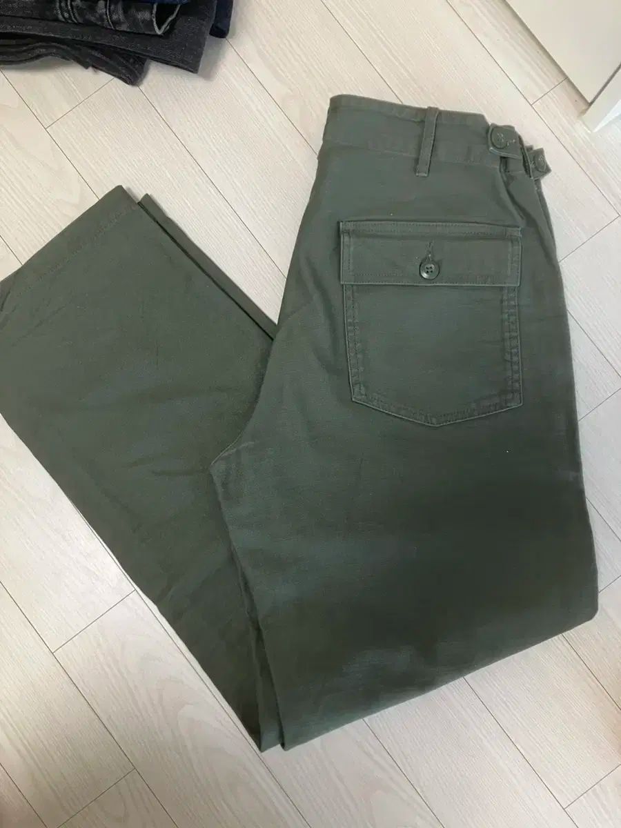 【雷市場（ポンジャン）商品韓国直送】musinsa standard(ムシンサスタンダード) ファティーグ パンツ 32