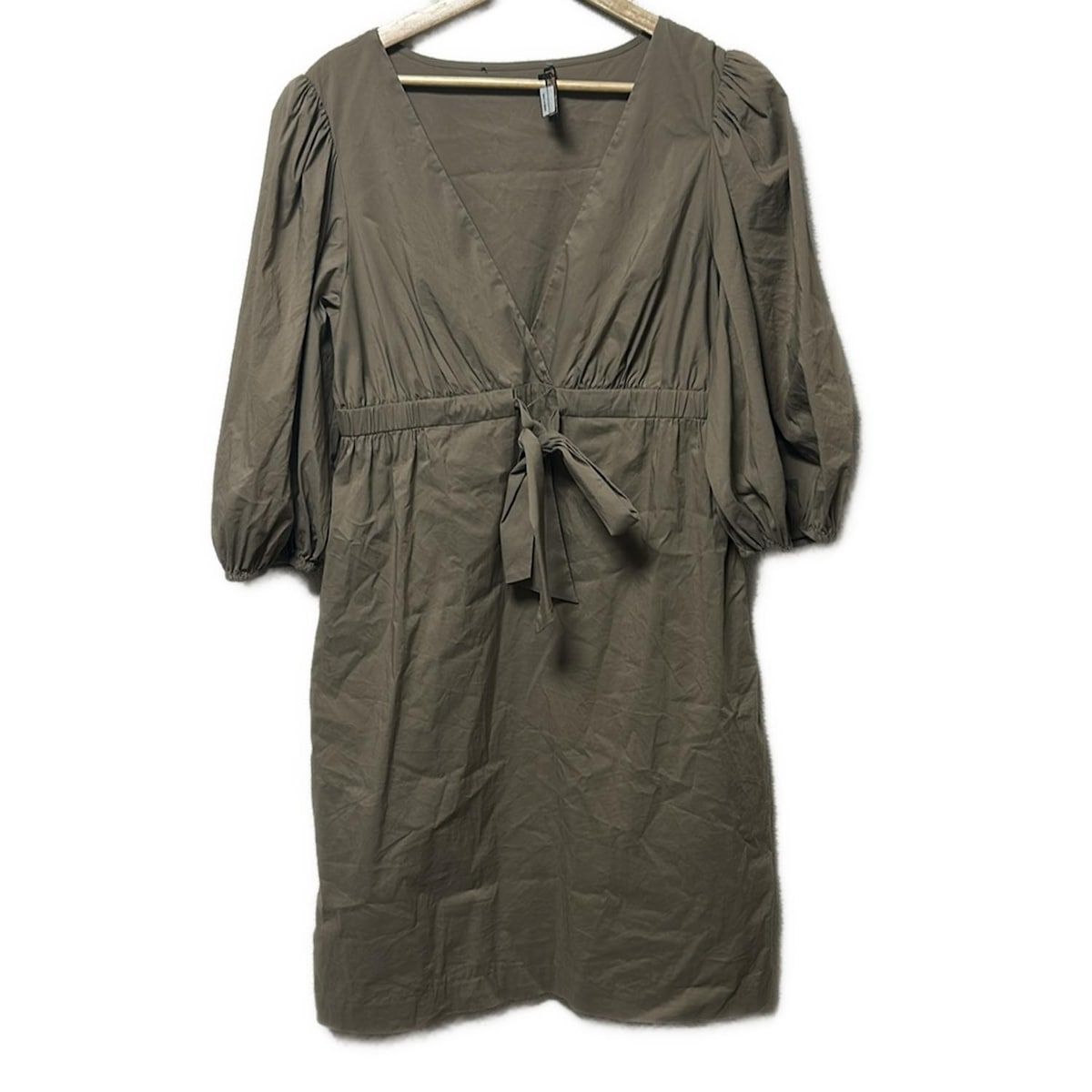 超激安 BCBGMAXAZRIA(ビーシービージーマックスアズリア) ワンピース ワンピース