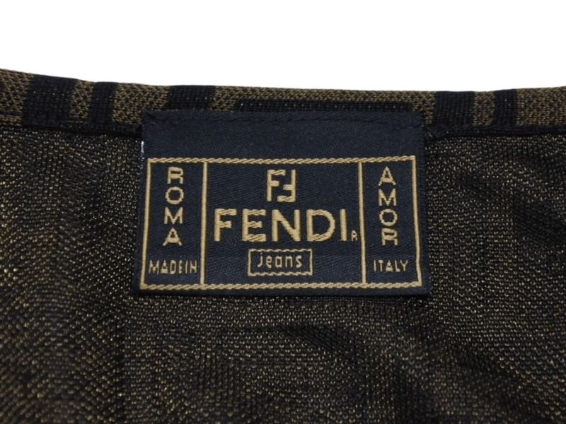 ふ*ち様 FENDI ノースリーブ トップス サイズ44 ブラック　ズッカ柄透か FENDI - 美品 フェンディ FENDI シャツ ロングスリーブ 襟ズッカ