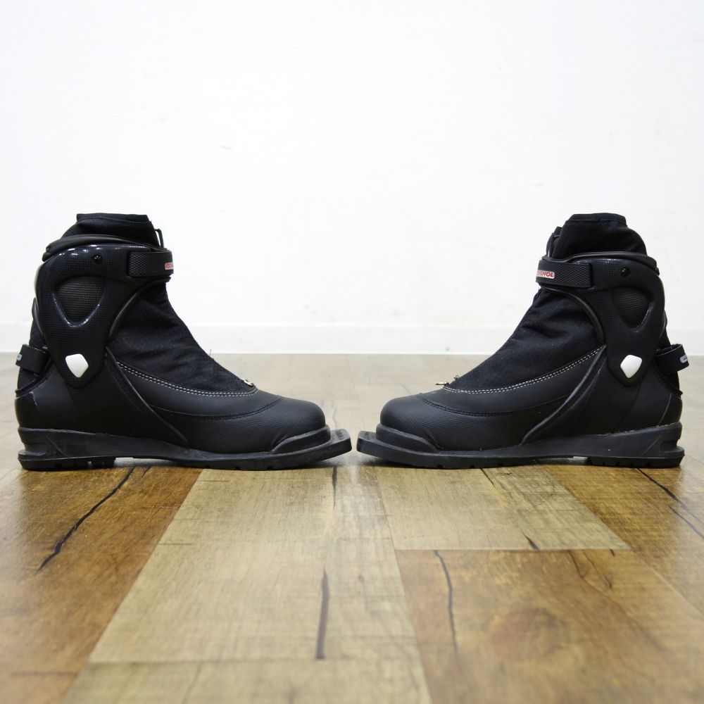 ロシニョール ROSSIGNOL