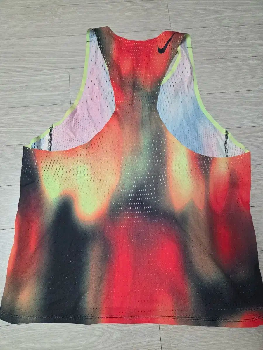 ナイキ エアロスイフト シングレット 海外L