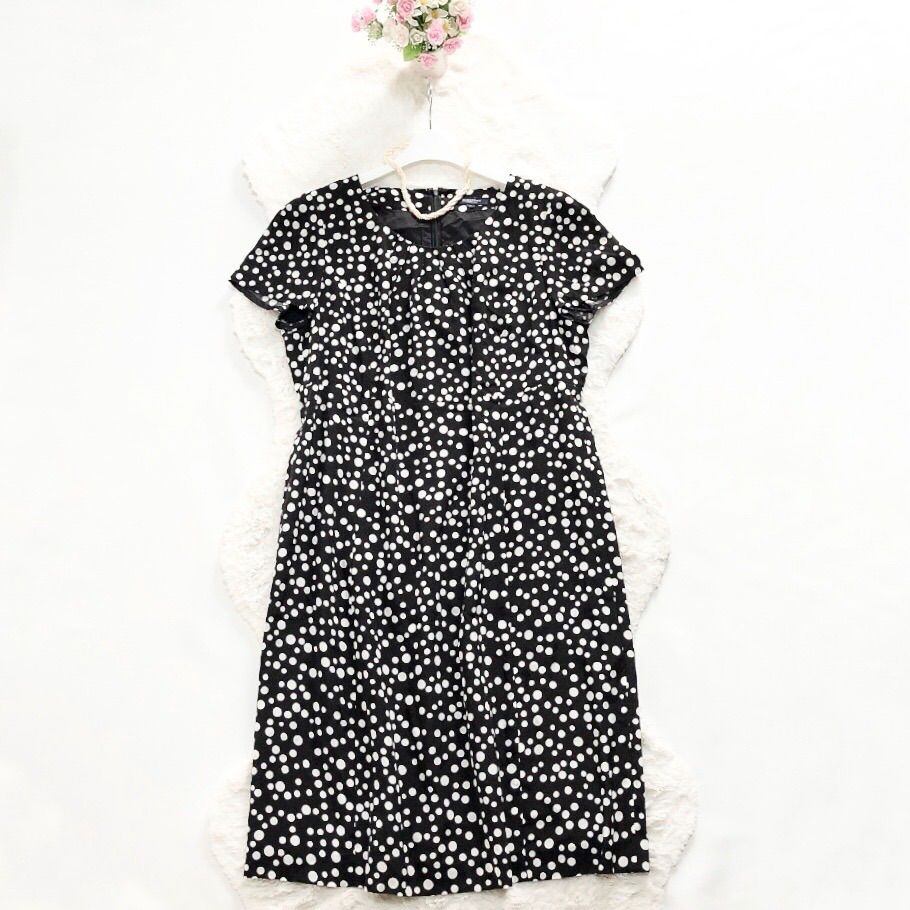 BURBERRY LONDON バーバリーロンドン 大きいサイズ46 ドット柄ワンピース 半袖 水玉