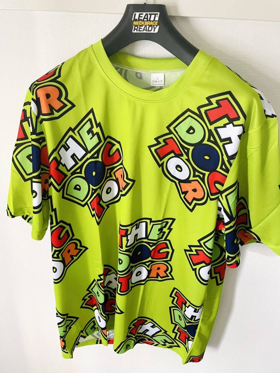 新品 バレンティーノロッシ MotoGP ライダー メッセージ セピア バイク Tシャツ S M L XL ビッグ オーバー サイズ XXL~5XL ロンT パーカー 新品 バレンティーノ ロッシ MotoGP バイク 振り返り セピア T