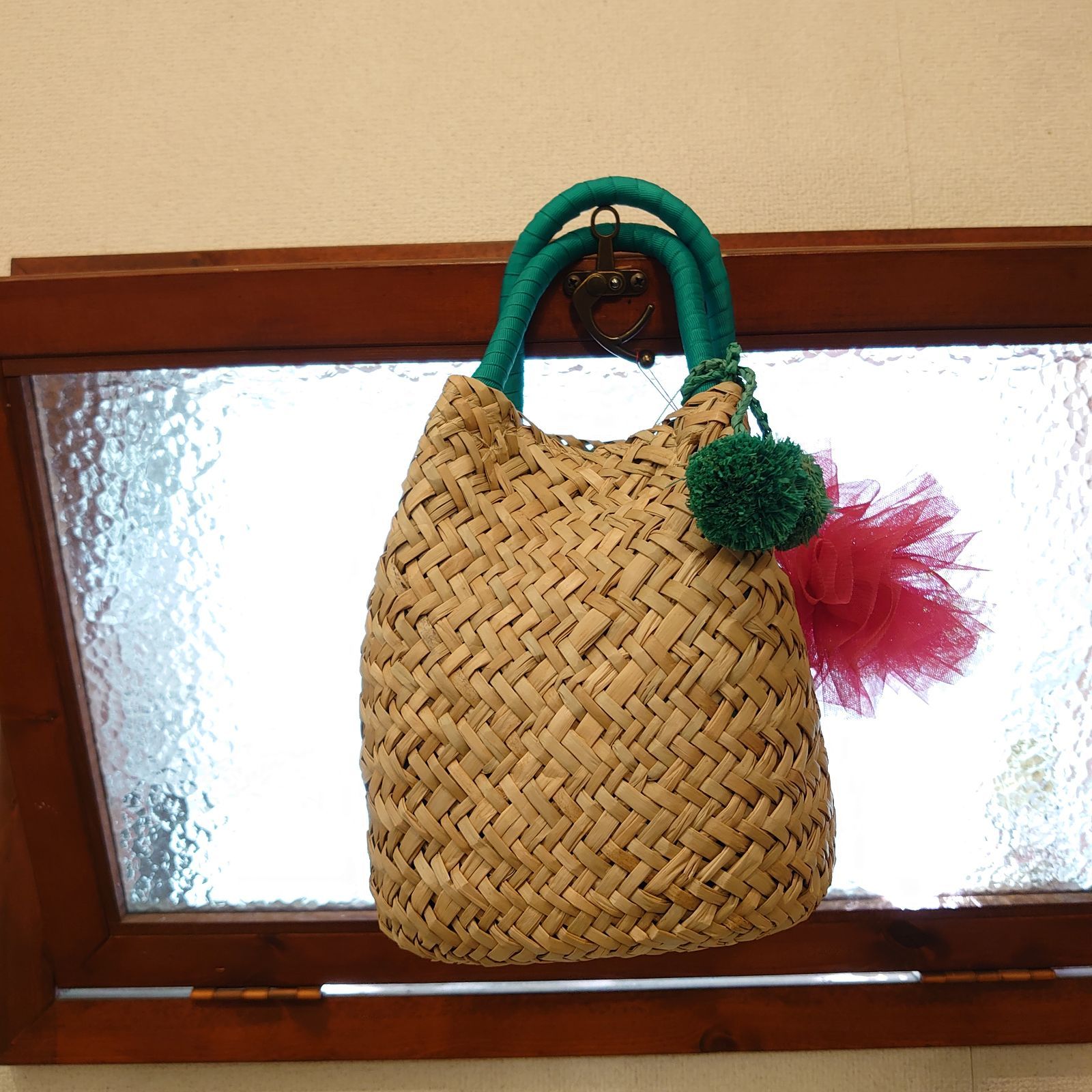 新品未使用 送料無料 おしゃれ かご バッグ シーグラス 水草 コロンと  