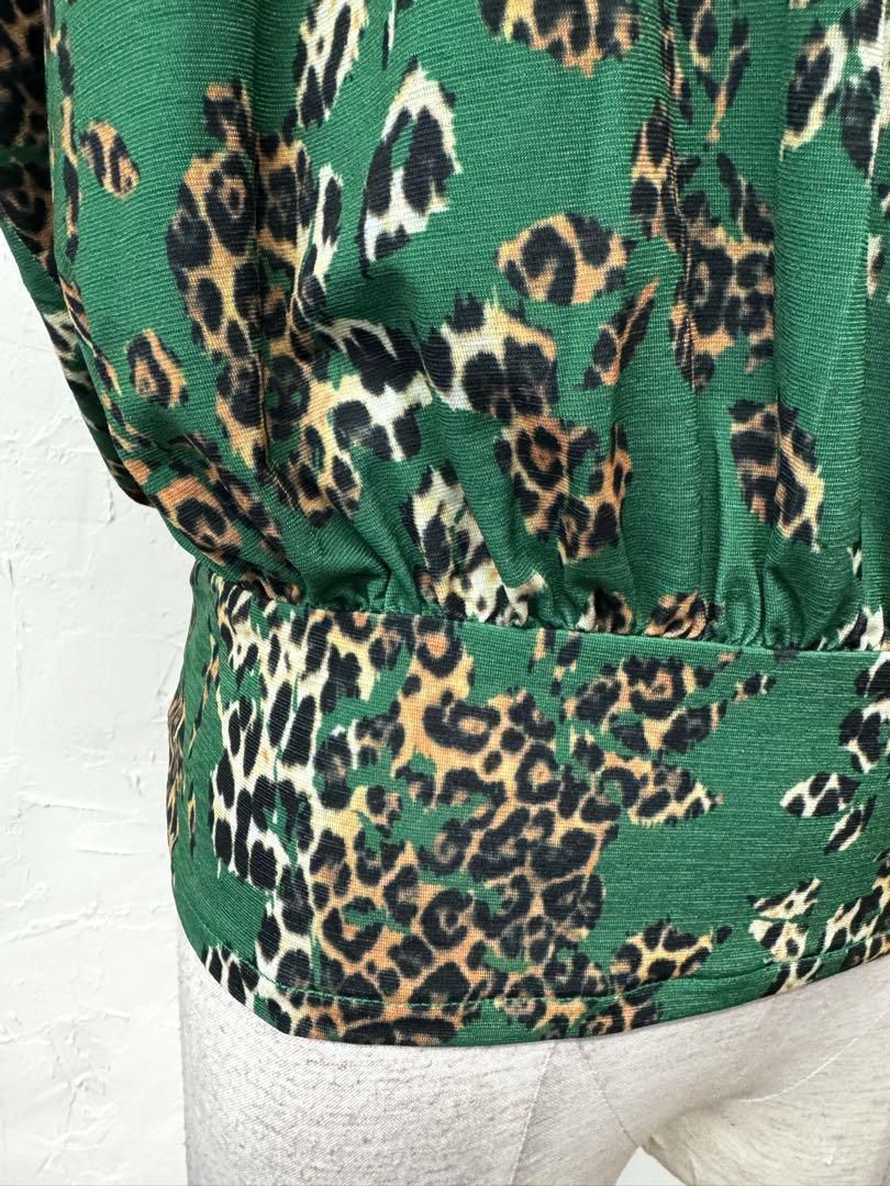 ヒョウ柄ドルマン袖トップスs 047