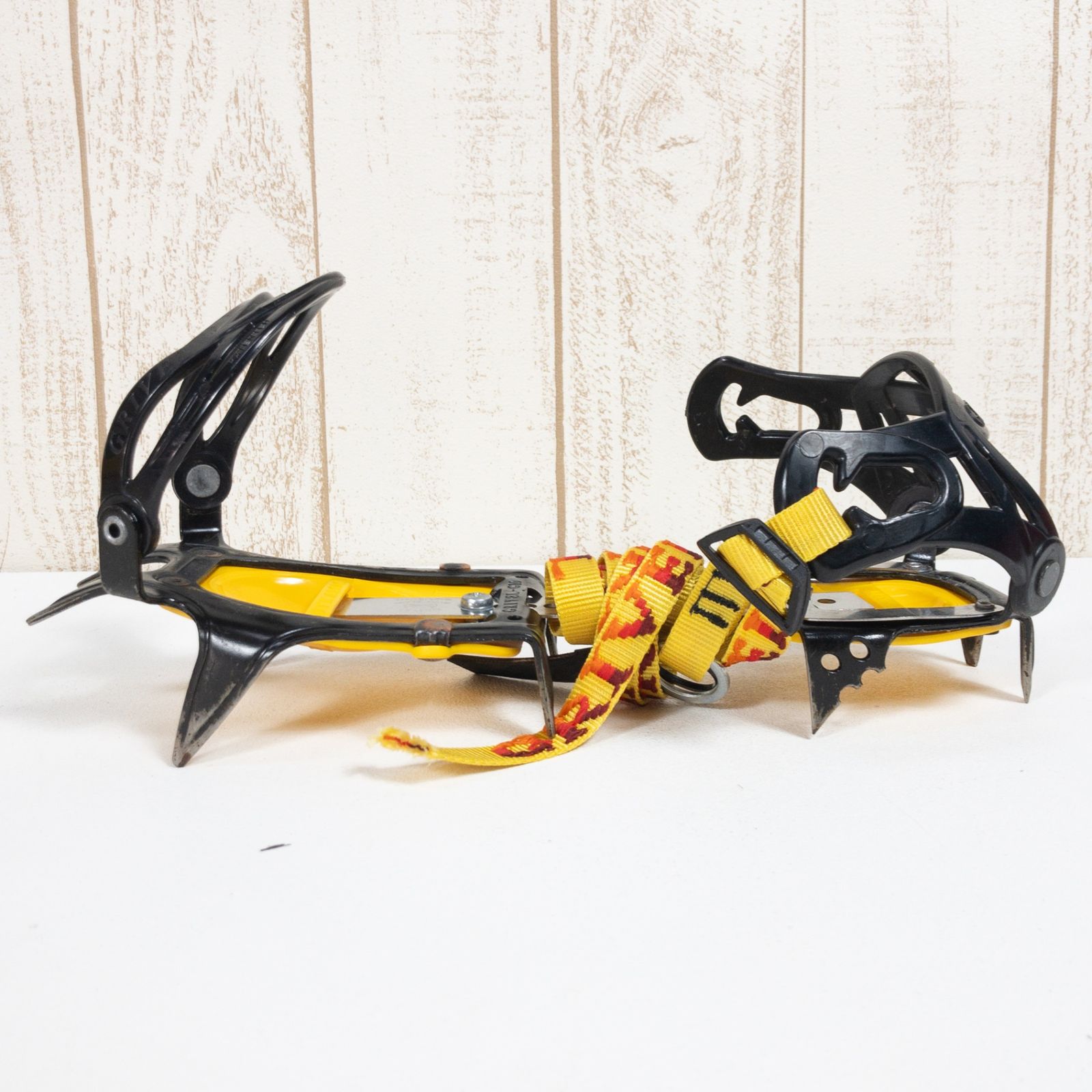 RA072A04F 10本爪アイゼン