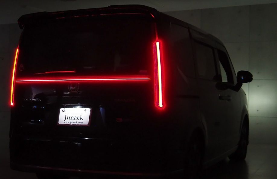 M s ホンダ ステップワゴン スパーダ エアー RP6 RP7 RP8 2025.5- Junack LEDZARD リ ザード TC LED テール イルミネーション ジュナック 社外 パーツ 部品 外装 カスタム LZR-TC-H2 FFCRYSTALESIA_COM