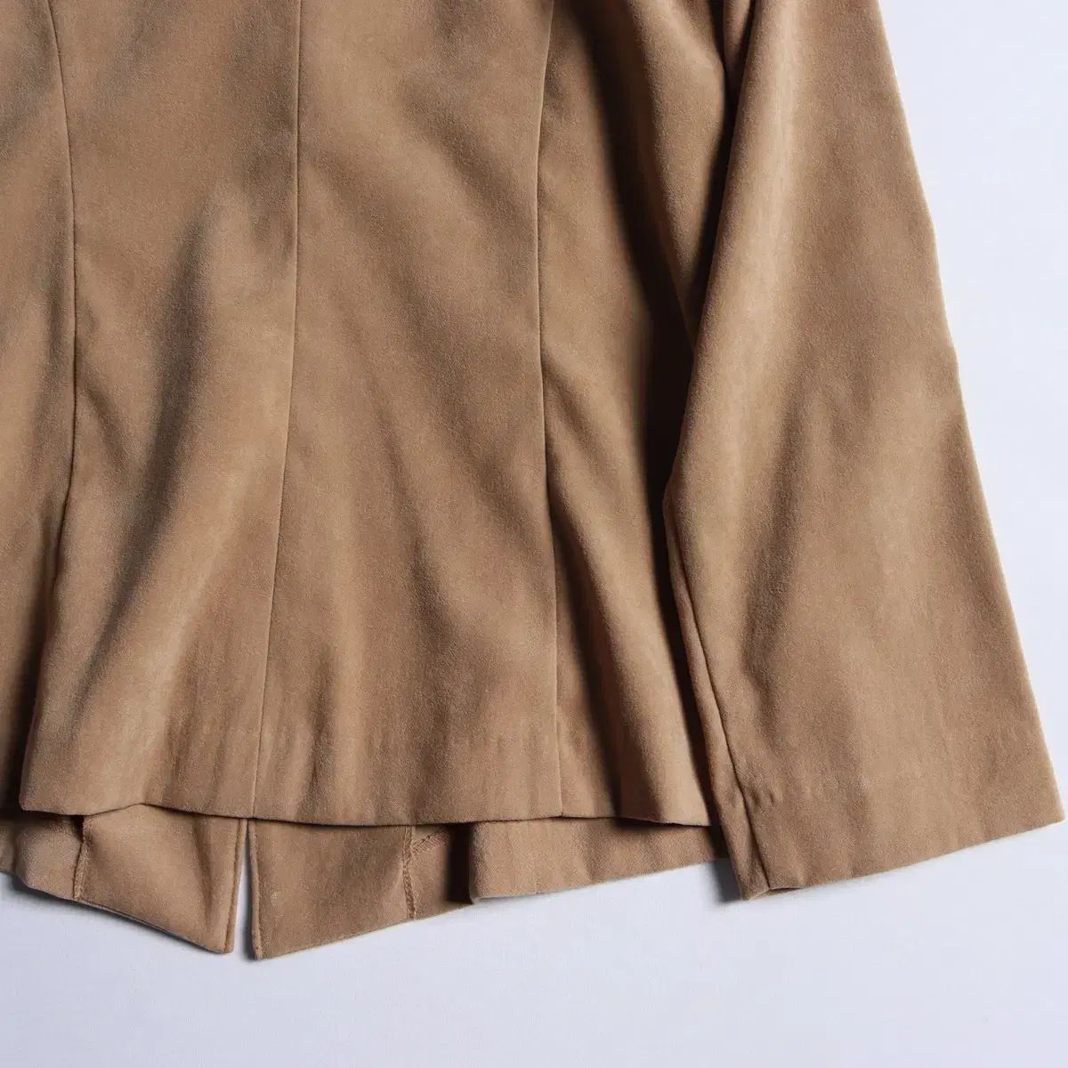 ライン スエード