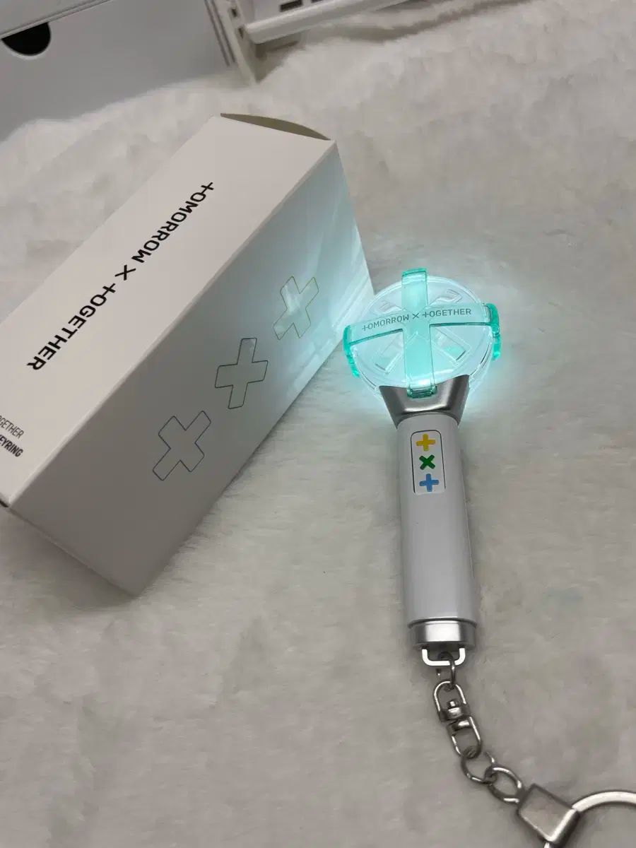 TOMORROW X TOGETHER(TXT) 応援棒キーホルダー 出品