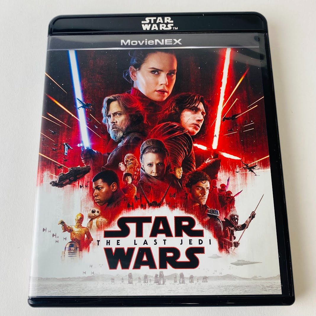 スター・ウォーズ/最後のジェダイ 4K UHD MovieNEX プレミアムBOX(数量限定商品)(4K ULTRA HD+3Dブルーレイ+Blu-ray Disc) スター・ウォーズ／最後のジェダイ ４Ｋ ＵＨＤ ＭｏｖｉｅＮＥＸ