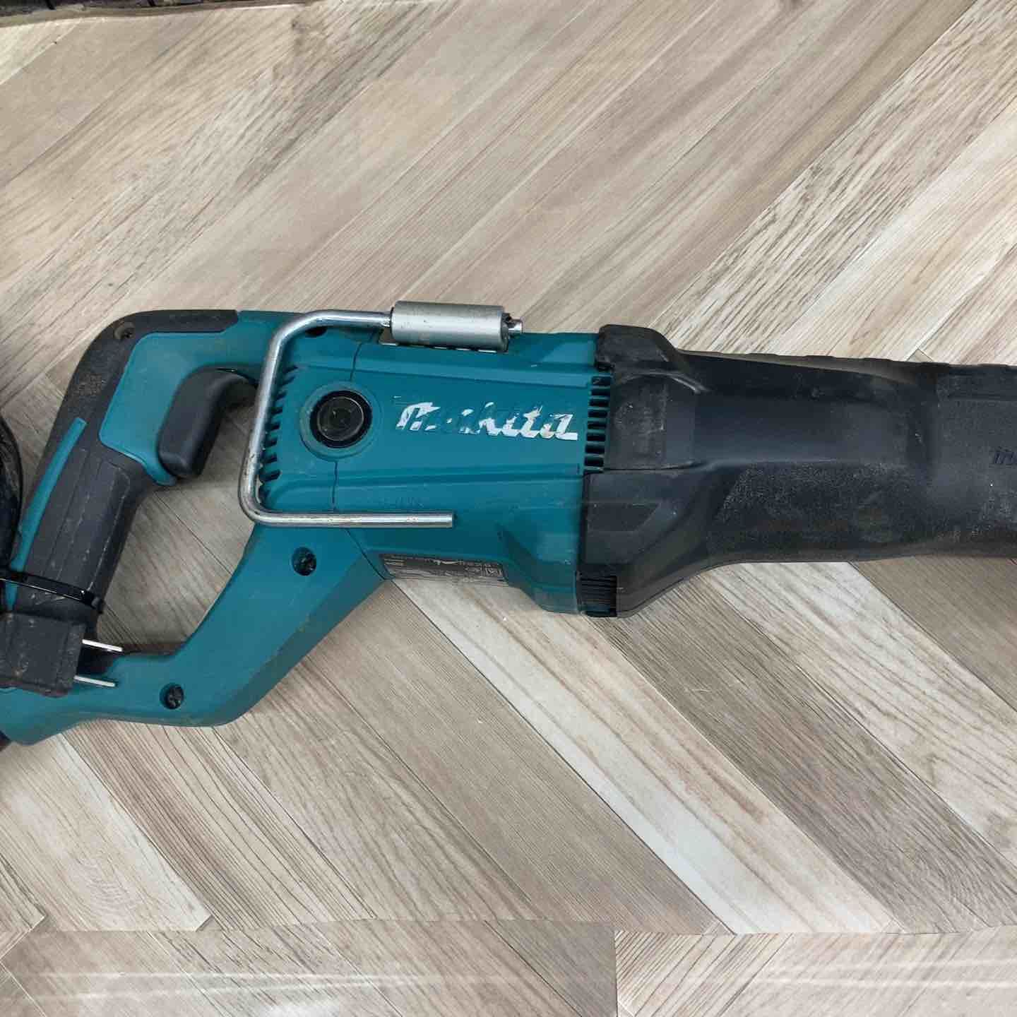 マキタ makita