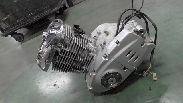 GZ125HS LC6PCJG3060800xxx の エンジン 1746751886