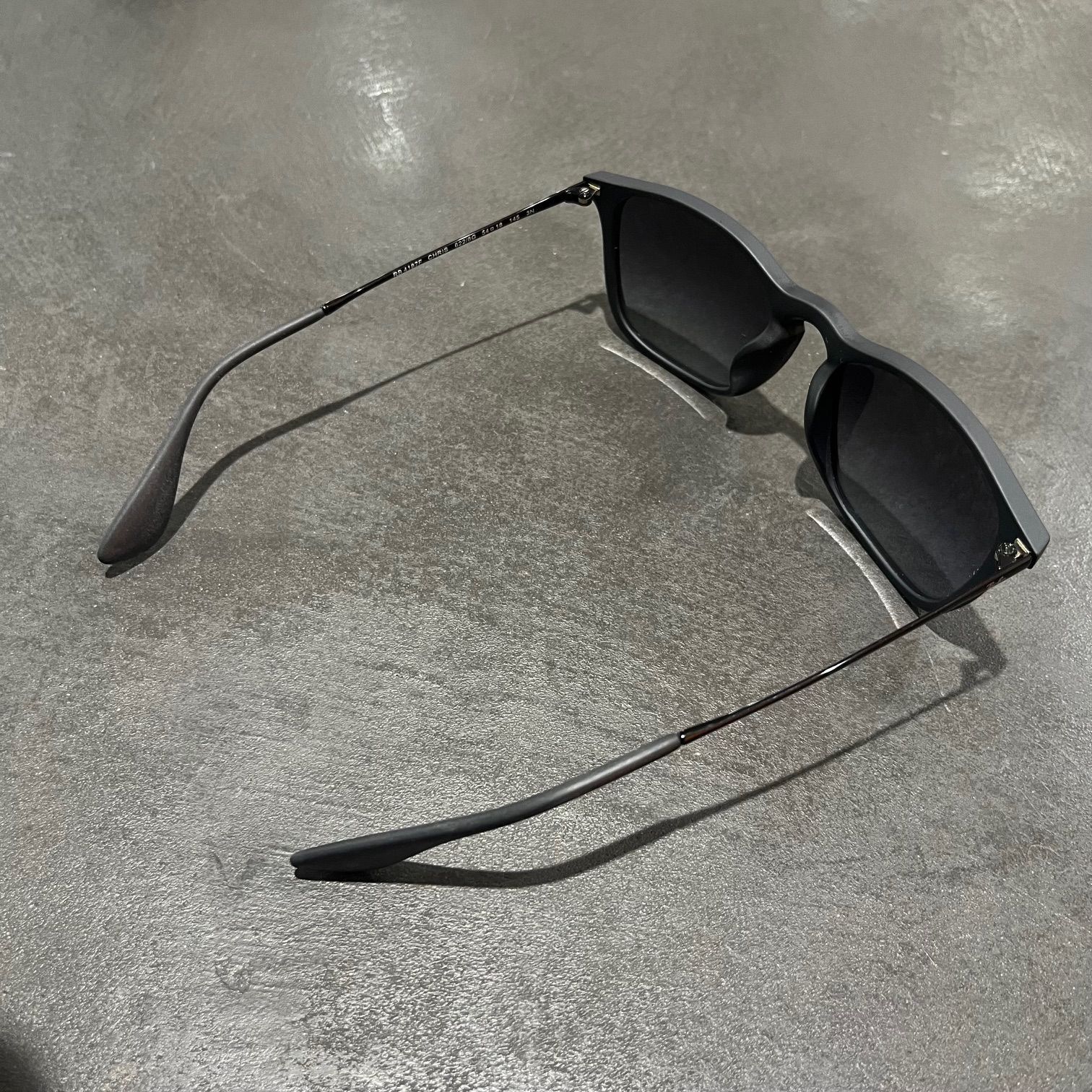 定価25410円 未使用 RayBan CHRIS クリス サングラス 眼鏡