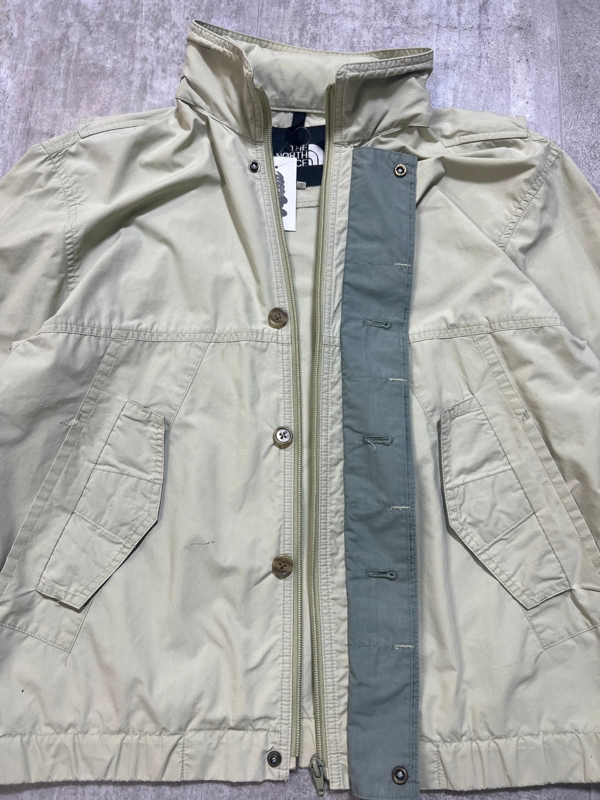 【良品】ザノースフェイス・マウンテンパーカー・ナイロン・ベージュ・フード・M 中古・古着通販】THE NORTH FACE (ザ ノース フェイス