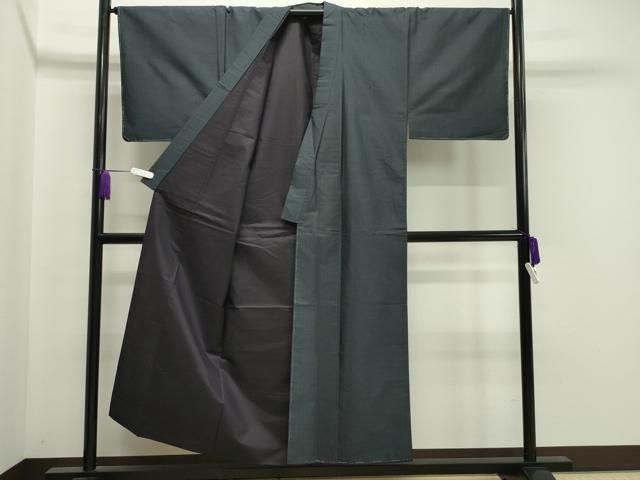 平和屋着物●男性　本場大島紬　アンサンブル　80亀甲　正絹　逸品　未使用　CAAX5912gh 平和屋着物○男性 本場大島紬 アンサンブル 80亀甲 正絹 逸品 未使用