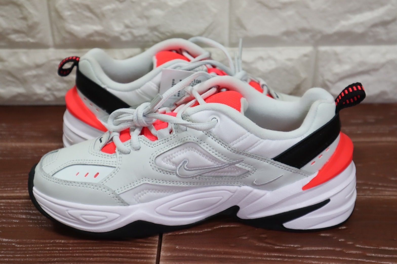 新品 NIKE ナイキ M2K テクノ レディーススニーカー 厚底