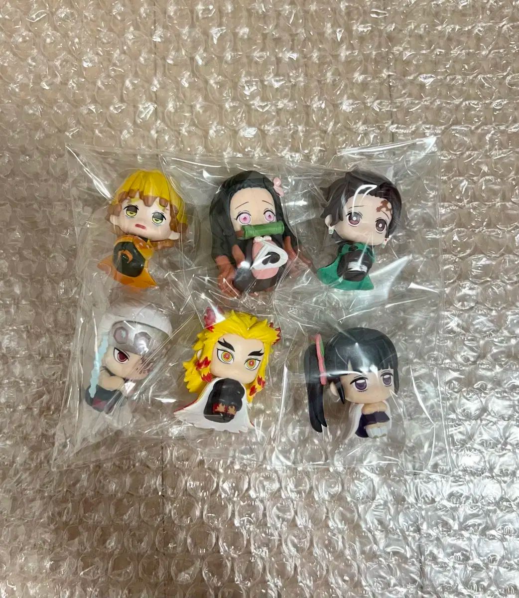 174.プロセカ 称号バッジ 消しゴム 桃井愛莉 プロセカ消しゴム