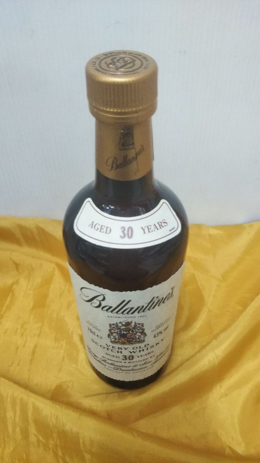 バランタイン 30年 旧ボトル 希少ウイスキー - メルカリ