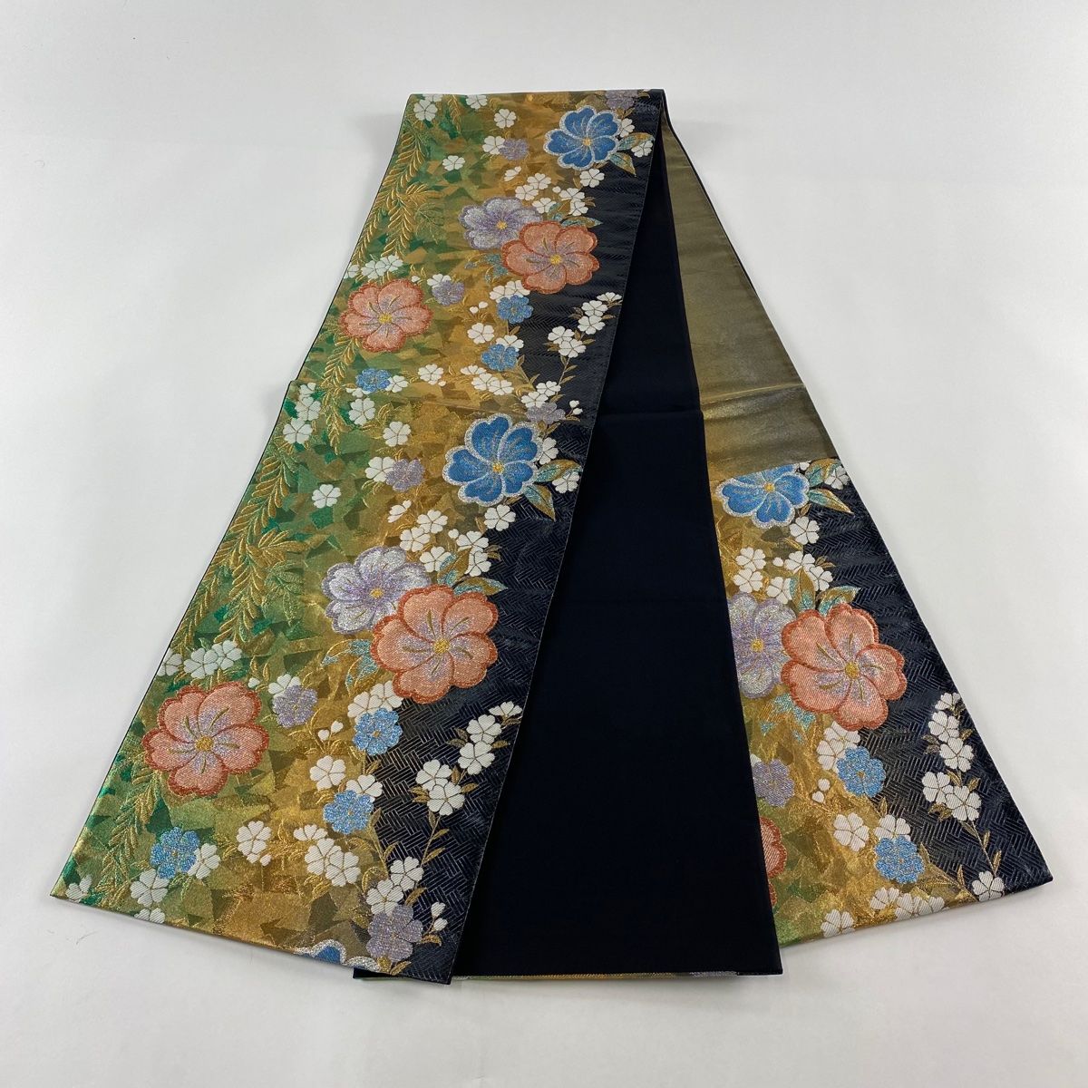最安価格 幾何学 桜 秀品 美品 袋帯 箔 【中古 正絹 六通 黒 金糸 着物・浴衣