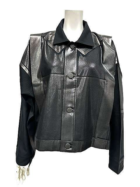 新古品 132 5. ISSEY MIYAKE イッセイミヤケ TUCKED FOIL IL43FD317 箔加工 ジャケット レディース サイズ3＿S25＿セルモアから ＿s-0126-r25