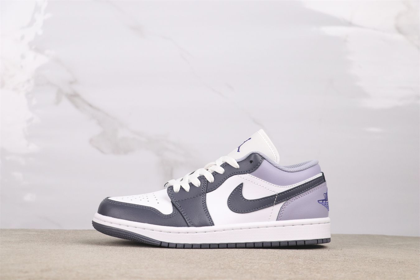 今日 Jordan 553558-145 ジョーダン 1 ローカット スモークパープル Smoke Purple -MM輸入2