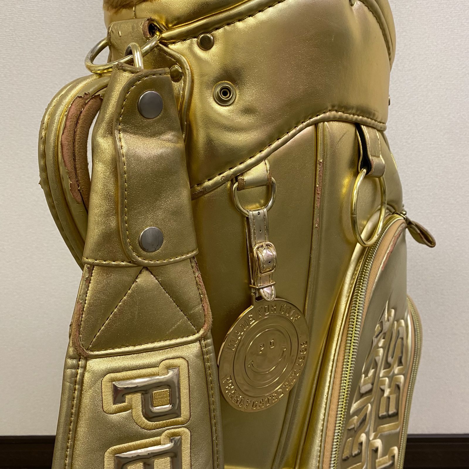 PEARLY 購入 GATES（パーリーゲイツ） キャディバッグ ゴールドカラー