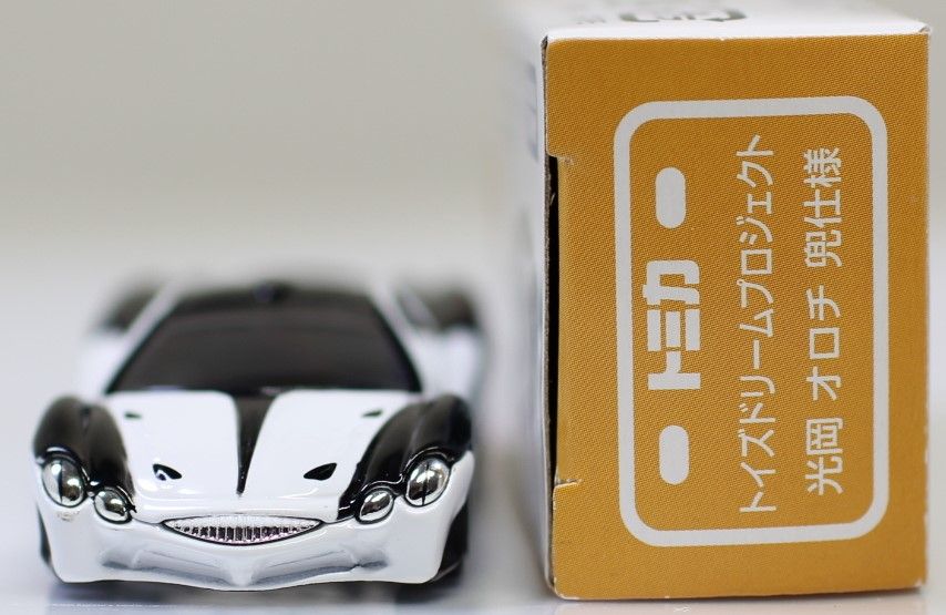 USED トミカあこがれの名車セレクション2 光岡オロチ 兜仕様