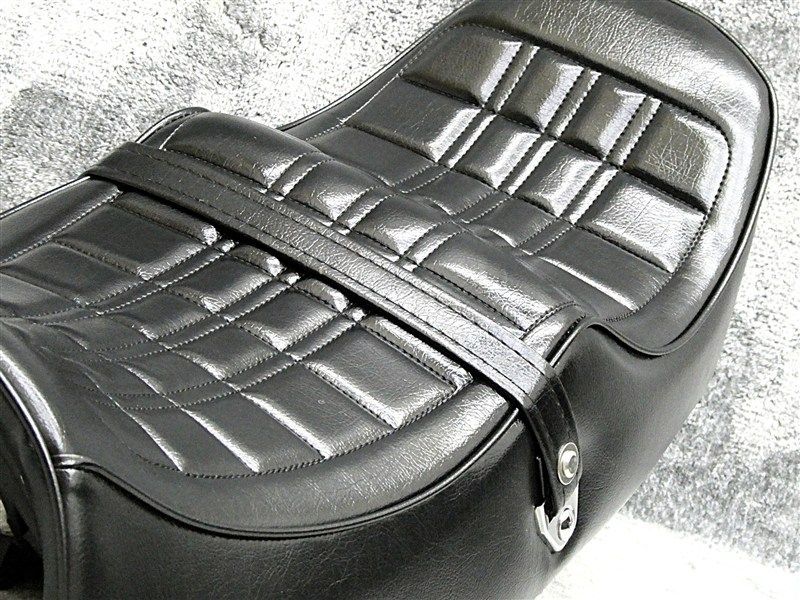 NC36 黒E4柄 カスタムシート /チョビ三CB400four ヨンフォア アンコ