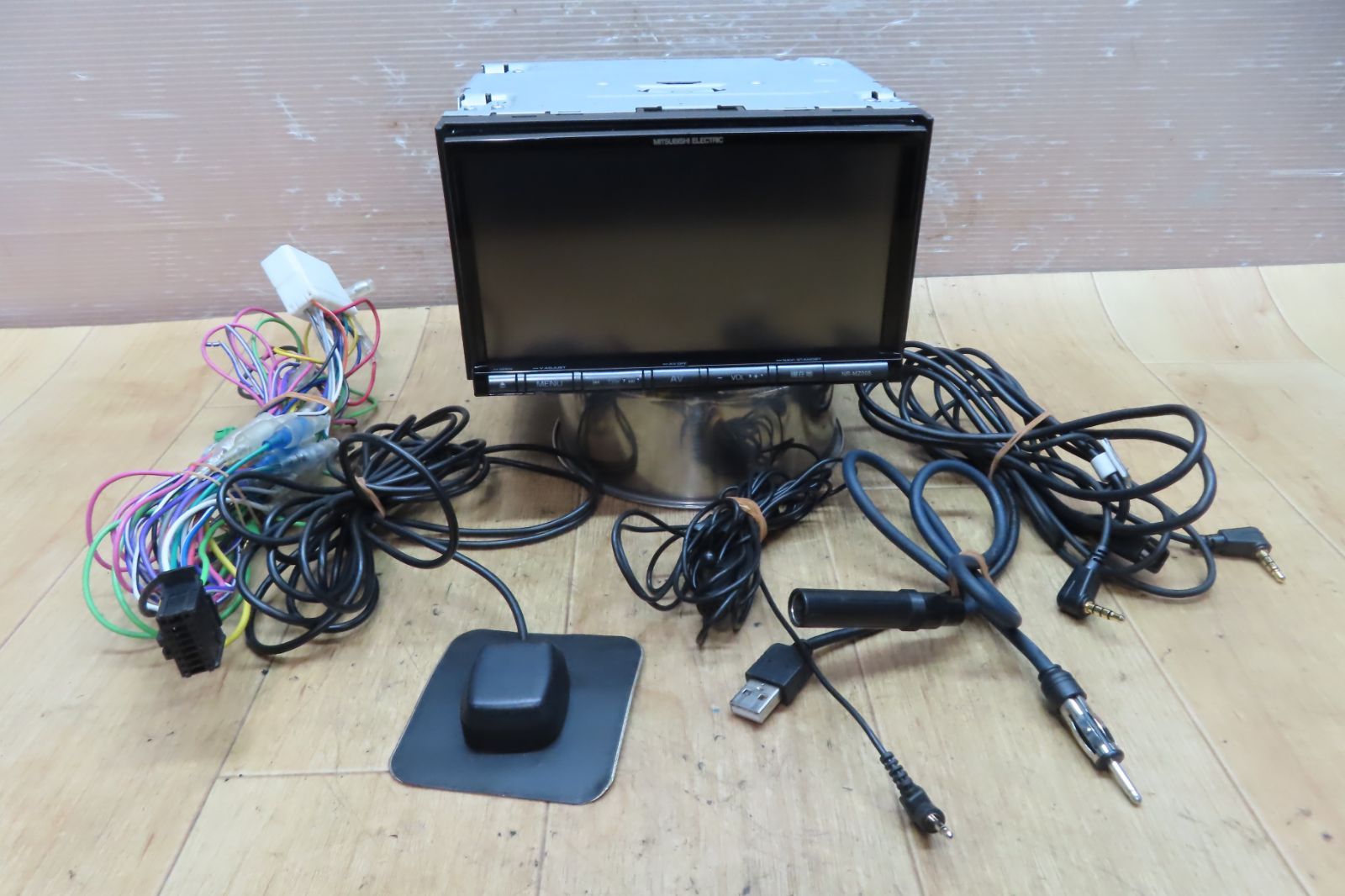 動作保証付☆F0097/三菱 NR-MZ005-TCR3 メモリ－ナビ 2018年 TV