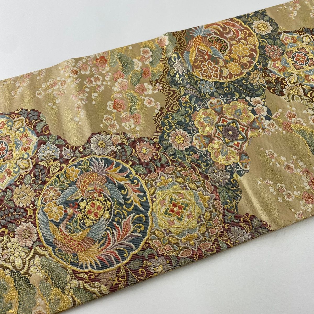 専用ページ彫金箔百選 袋帯 正絹 上品なデザイン 六通U-3879 袋帯 美品 名品 本金箔 華文 向かい鳥 金糸 箔 金色 六通 正絹