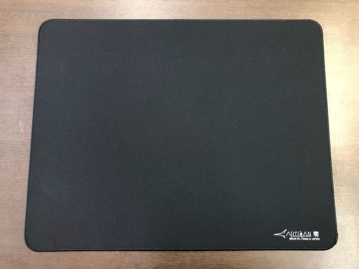 激レア　エーベルージュ　マウスパッド ZIRNEX × DreamGamer - REINA 宮内怜茉【布製マウスパッド】