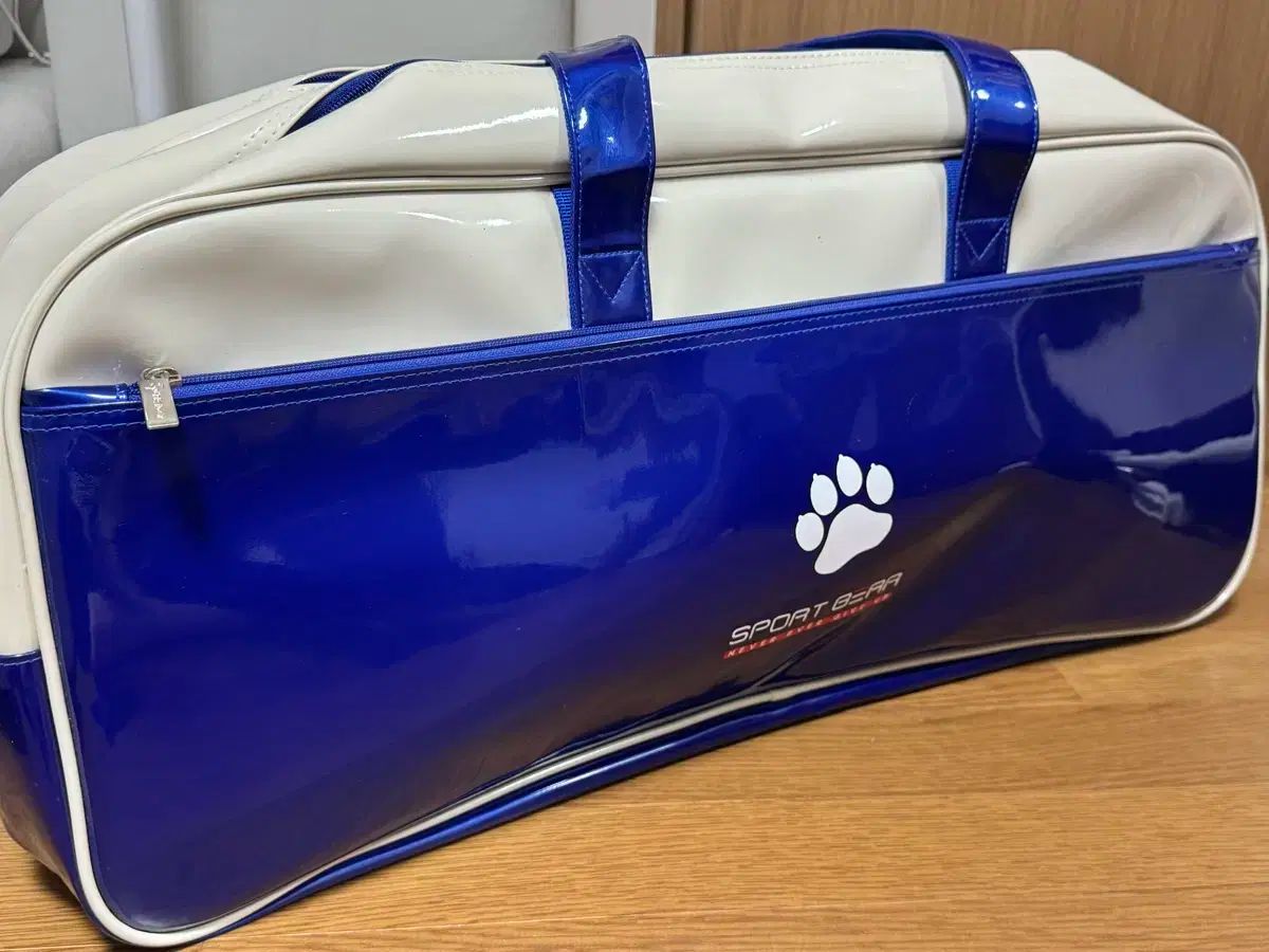 スポーツクマ バドミントン 2段 バッグ