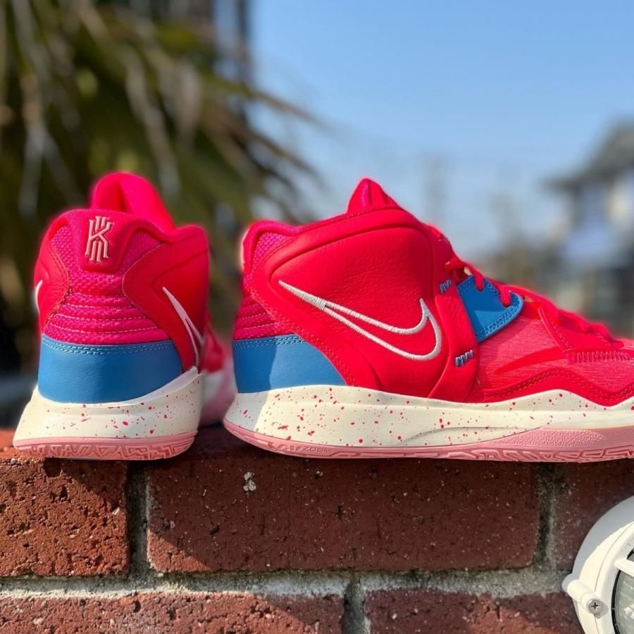 NIKE KYRIE INFINITY 'SIREN RED' ナイキ カイリー 8 インフィニティ