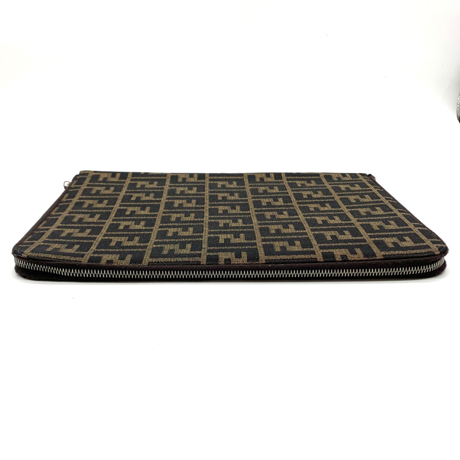 お買い得 FENDI ズッカ柄 ドキュメントホルダー SKLAD-KIRPICHA_RU