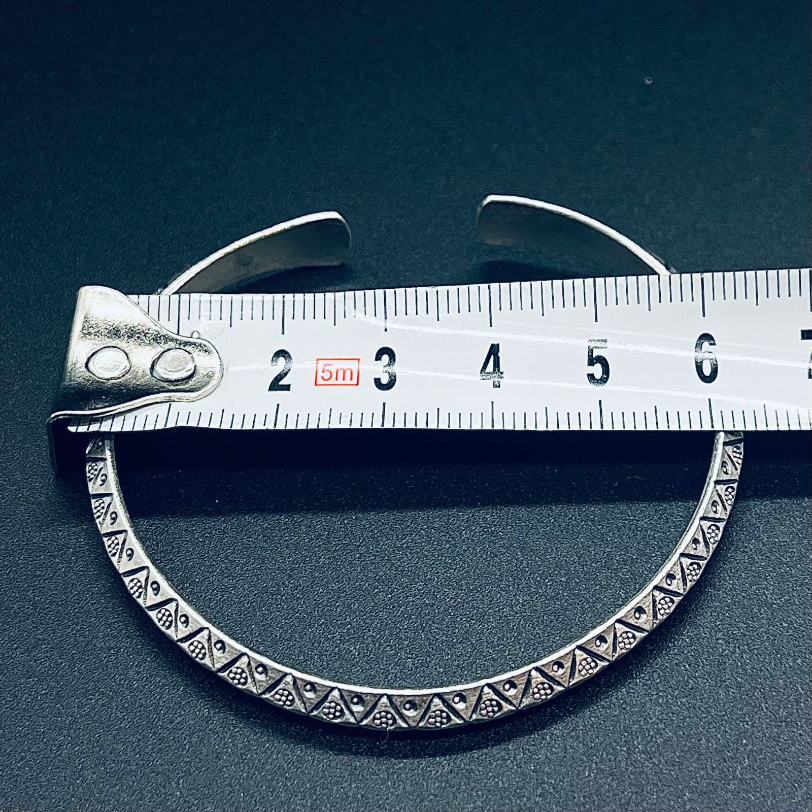 カレンシルバー 民族デザイン バングル ブレスレット カレン族 銀純度