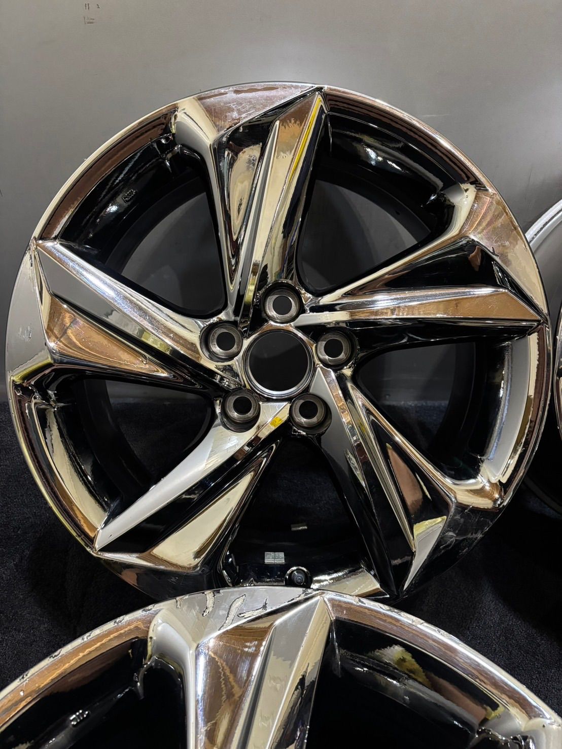 トヨタ 220 クラウン RS 前期 純正 スパッタリング 18インチ 8J 45 114.3 5H アルミホイール 4本 1-K351