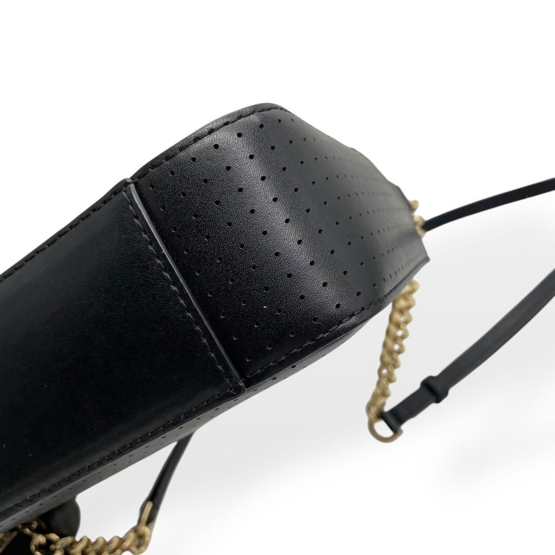 【美品】MICHEAL KORS レザーバッグ ブラック ロゴ金具 カメラバッグ MICHAEL KORS - 美品 MICHAEL KORS ショルダーバッグ カメラ