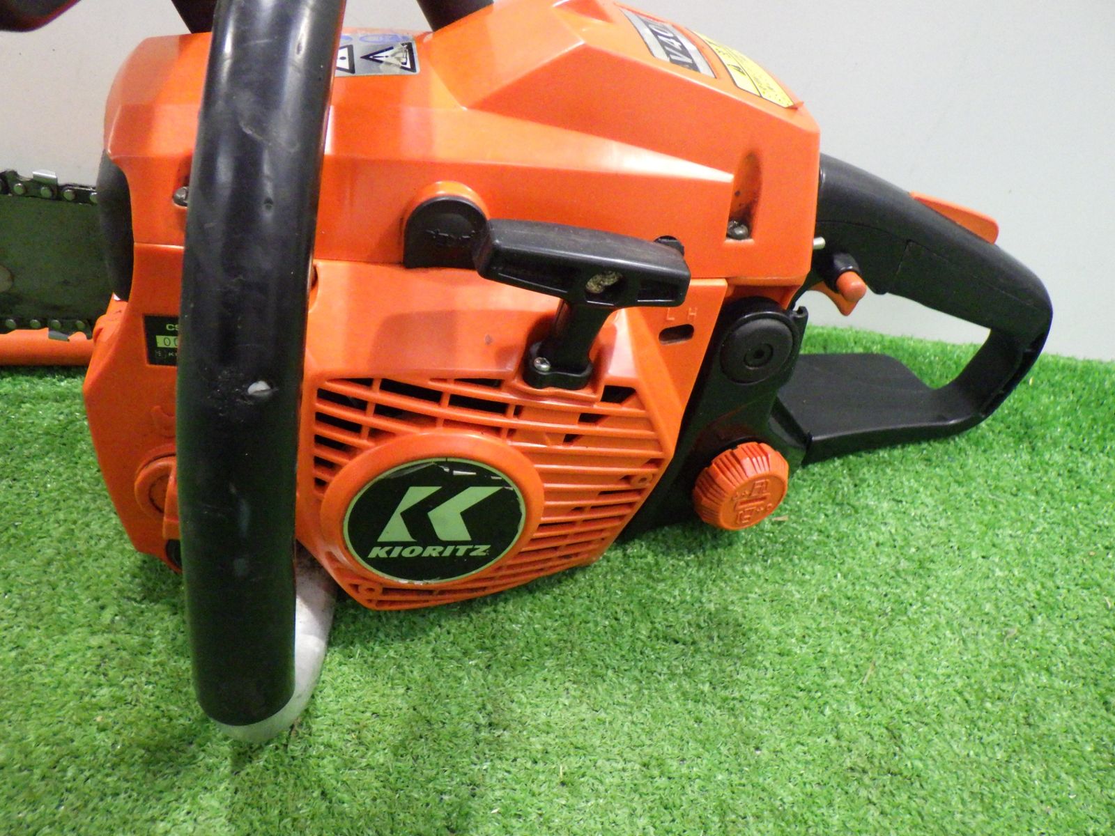 共立 チェーンソー V400 エンジン始動 林業 農業 プロ用 キャブ未清掃  