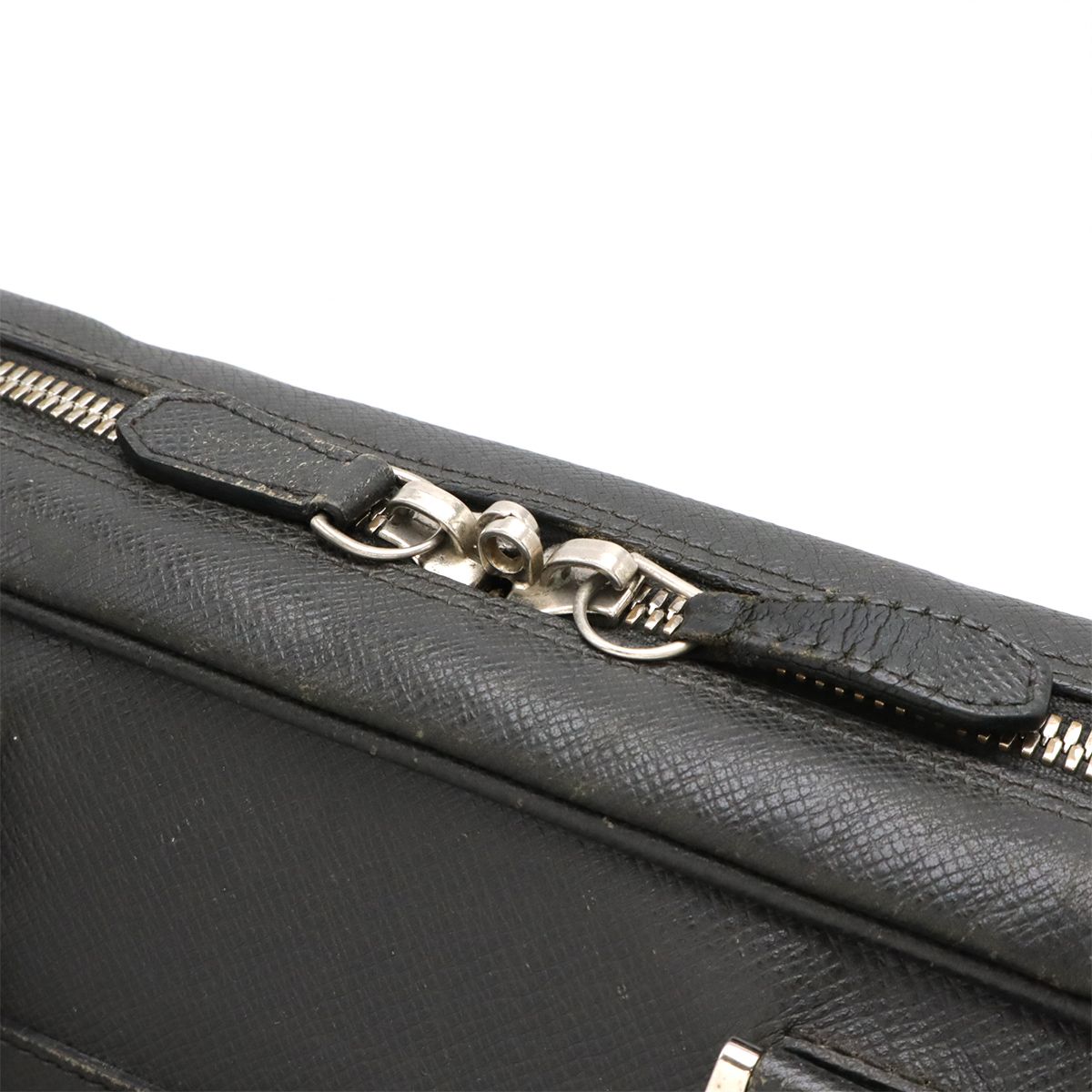 LOUIS VUITTON ルイ ヴィトン タイガ イゴール ビジネスバッグ