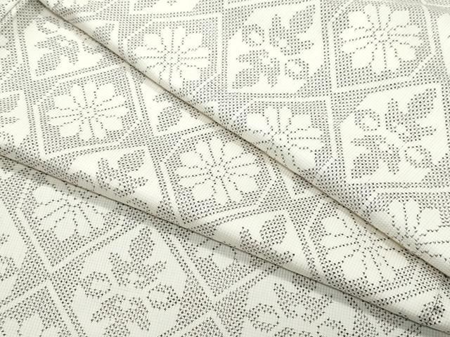 平和屋着物○本場大島紬 白大島 7マルキ 吉祥花文 西武百貨店扱い 正絹